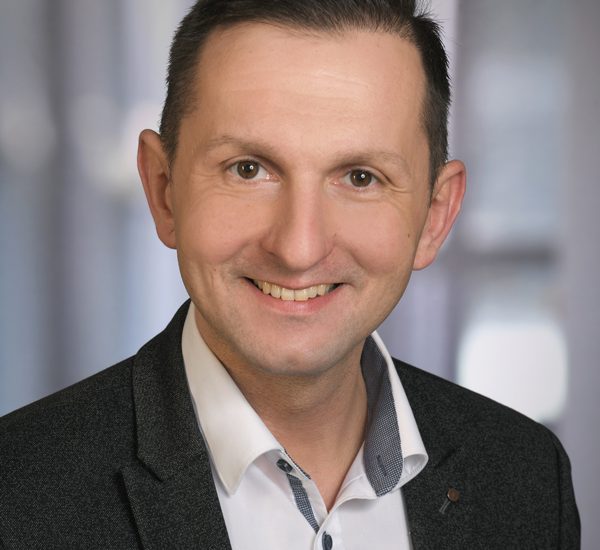 Jakob Broll Vorstand